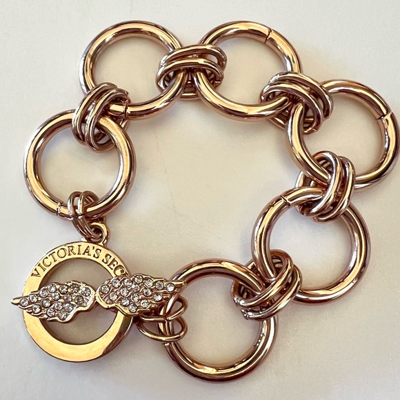 Victorias Secret Bracelet Rhinestone Angel Wing Toggle Rose Gold Tone Link  7.5" - Picture 1 of 4